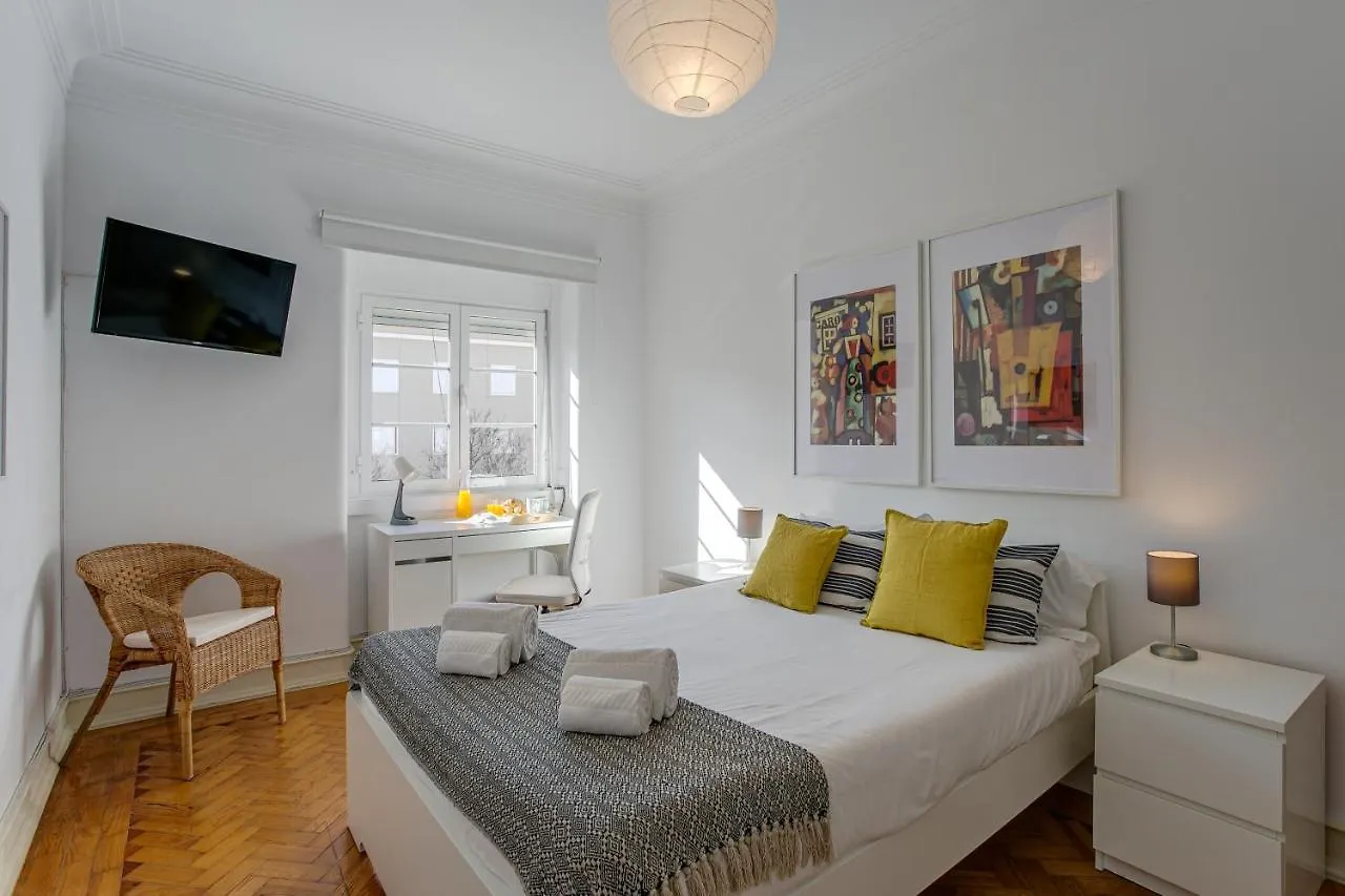 Hip And Spacious Tm Flat In Areeiro Lisboa 0*,  Portugal